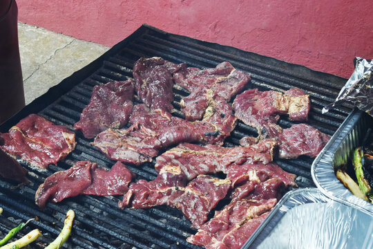 Carne de res asada al carbon.