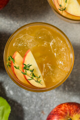 Fresh Sweet Apple Cider Cocktail