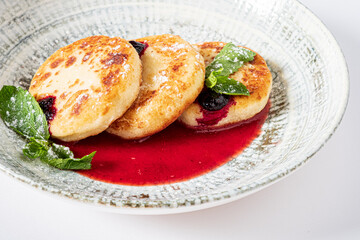 cottage cheese pancakes with strawberries