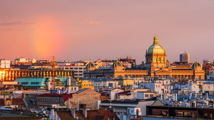 Fototapeta premium Narodni Muzeum in Prague during a pinkish twilight. 