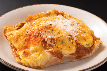 ミートソースのラザニア