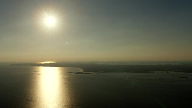 couch&eacute; de soleil sur le golfe du morbihan
