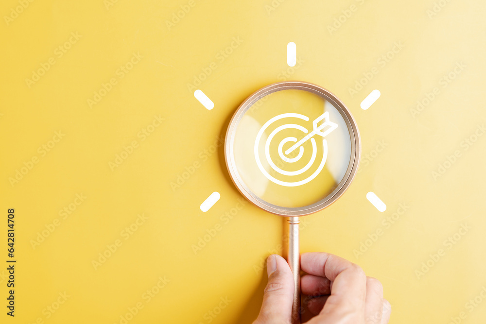 Aufkleber magnifier glass focus to target objective with idea creative light bulb icon. planning development l