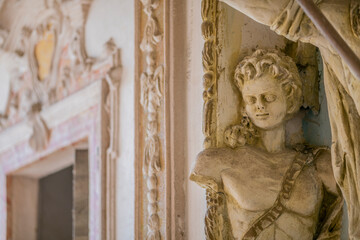 Obraz premium Cursed Renaissance Manor: Unveiling the Haunting Mysteries of an Abandoned Villa in Emilia Romana, Italy