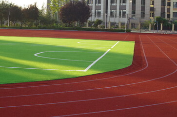 Stadium tracks in a clear day