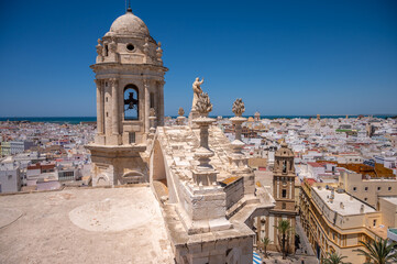Fototapeta premium Bird's eye view of beautiful Old Town of Cadiz from the Cathedral view point.