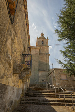  vistas de la Iglesia de Nuestra se&ntilde;ora de la Asunci&oacute;n en Lumbrales  (Salamanca)