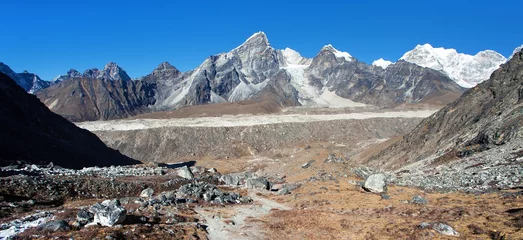 Foto auf Acrylglas Cho Oyu View of Khumbu glacier and mount Cho Oyu
