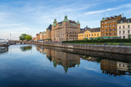 Malmo Promenade with Building reflections on Canal - Malmo, Sweden