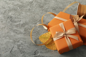 Naklejka premium Autumn and fall season, fall season gift and present concept