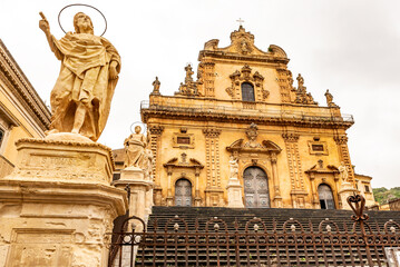 Cathedral of San Pietro (Saint Peter) in Modica. Sicily, southern Italy.
 - obrazy, fototapety, plakaty