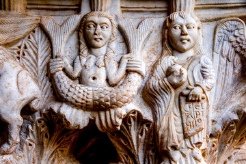 Santa Maria Nuova cathedral cloister, Monreale, Sicily, Italy. Capital.