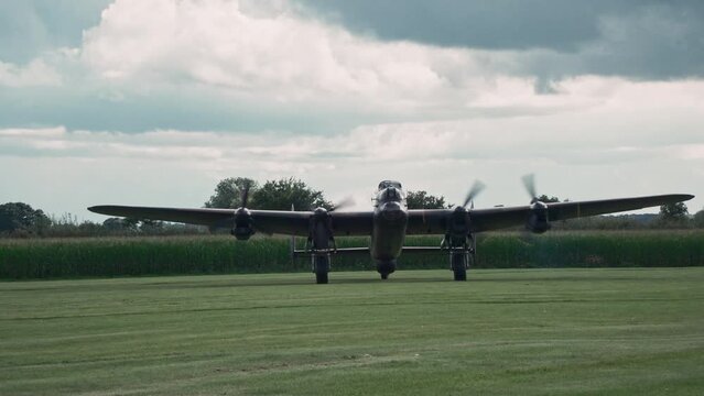 Video of the famous second world war Lincoln Bomber airplane