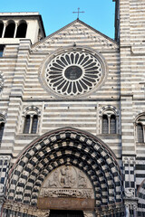 Obraz premium the gothic romanesque san lorenzo cathedral genoa italy