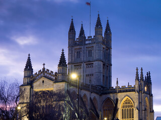 Fototapeta premium UK, England, Bath Abbey dusk