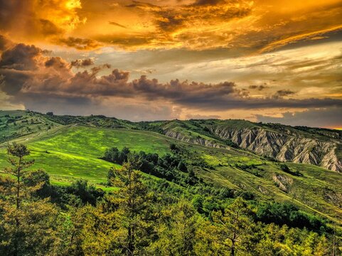 paesaggio collinare, colline italiane