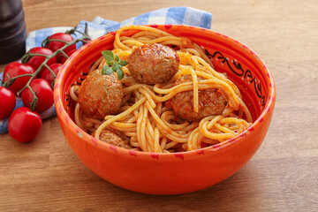 Spaghetti with meatball in tomato sause