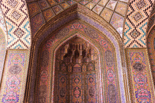 Mihrab of the Nasir al Molk mosque