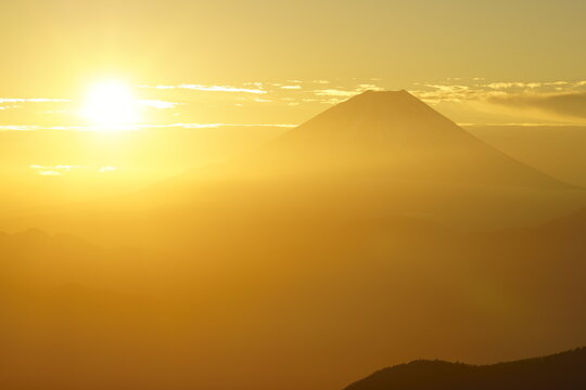 Fuji and Morning Sun, Japan,Yamanashi Prefecture,Fujikawa, Yamanashi,Minamikoma District, Yamanashi