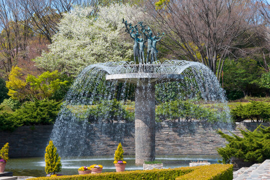 Formative fountain in Showa Kinen Park, Japan,Tokyo,Tachikawa,Midori, Hyogo