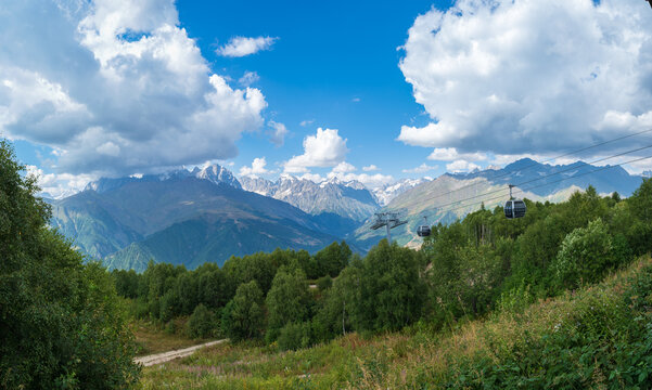 Blick vom Tetnuldi Ski Resort