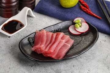 Japanese cuisine - sliced tuna sashimi