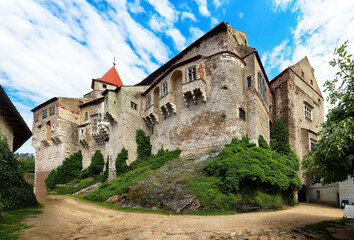 Fototapeta na wymiar Pernstejn Castle - a medieval Moravian castle, Czech republic