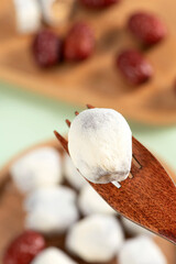 Milk dates,Milk jujube,milk powder wrapped jujube and almonds, casual snacks, yogurt snacks