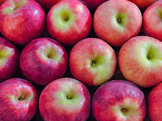Group of apples for sell in market