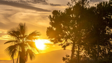 Coucher de soleil en bord de mer sur la Côte d'Azur