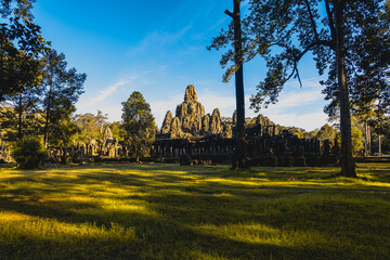 Fototapeta premium Face off. Angkor Thom ancient city in the early morning light.