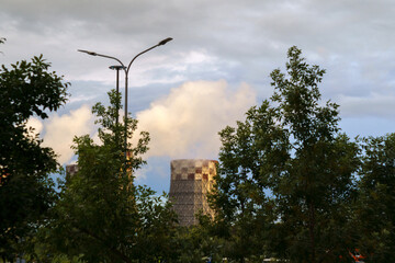 Steam from the pipes of the heat and power plant