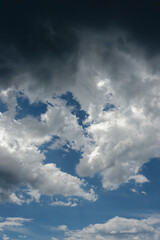 Obraz premium 台風が発生しています