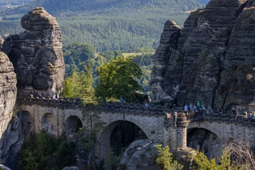 Crédence de cuisine en verre imprimé Le pont de la Bastei Bastei im Nationalpark Sächsische Schweiz