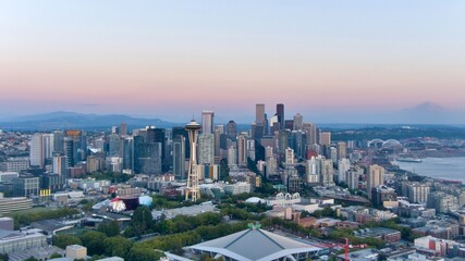 Fototapeta na wymiar The Seattle, Washington skyline at sunset