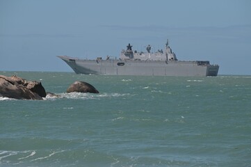 HMAS Adelaide Australian landing helicopter dock ship - obrazy, fototapety, plakaty