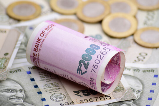 2000 note ban demonetization concept, indian rupees note