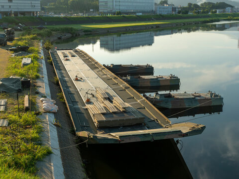浮き橋 Images – Browse 84 Stock Photos, Vectors, and Video | Adobe Stock