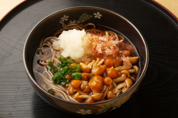 なめこ蕎麦