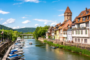 Germany, Baden-Wurttemberg, Wertheim am Main, Moored boats and historic houses along river Main