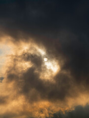 Obraz premium sun over the clouds