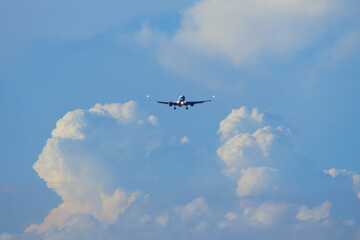 横田基地に着陸するVC-32A
