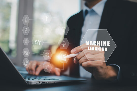 E-learning education with Online Courses e-learning concept. Learning workshop learn to think internet training knowledge technology, online learning with webinars, video tutorials, internet lessons