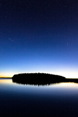 Stars over the lake - 644413735