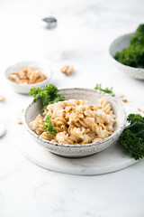 Pasta with blue cheese and walnut