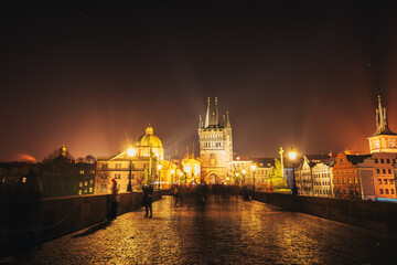 プラハのクリスマスの夜景
