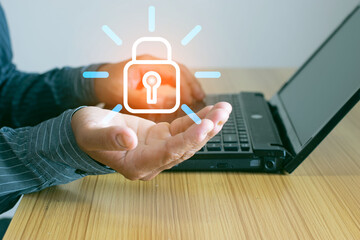 Alert security concept for protecting online data from mobile hacker attacks by sending messages over wireless networks