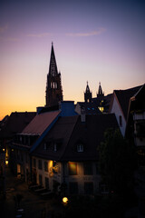 Freiburger Münster in Sommernacht