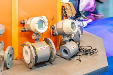 Digital electromagnetic flow meter for chemical petroleum water or liquid in industrial or other...