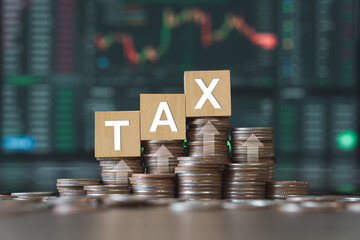 Tax concept of interest rate and dividends Calculation of income and return on investment as a...